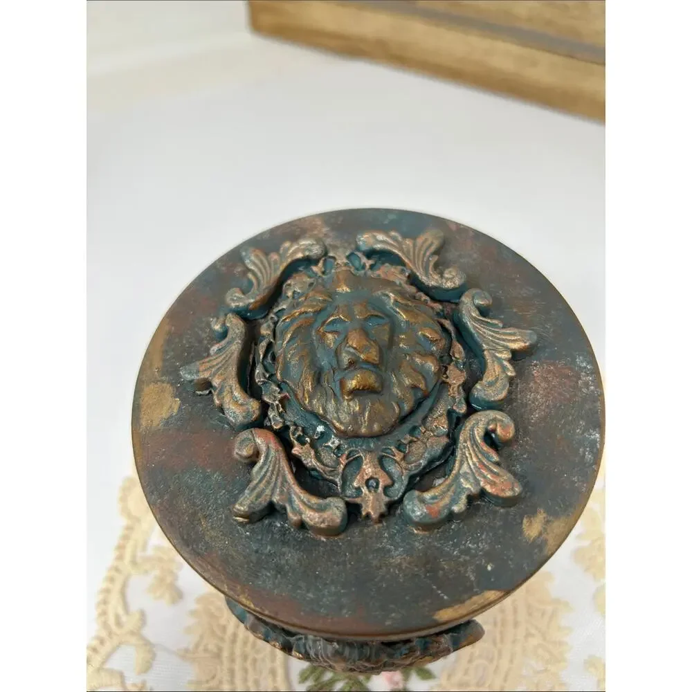 Decorative Antique-Style Trinket Box  with lid in Turquoise and Bronze